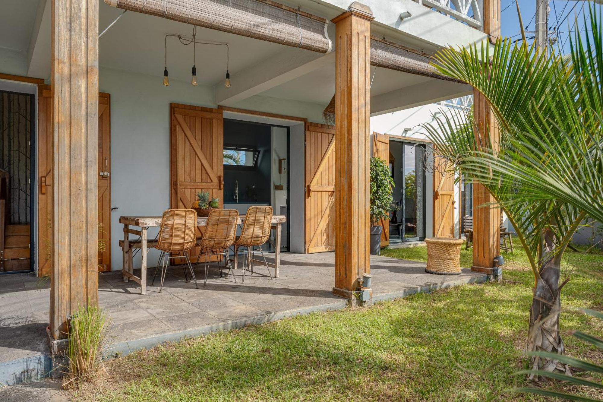 Le Rayon Bleu - Sunset View Villa Saint Pierre Exterior photo